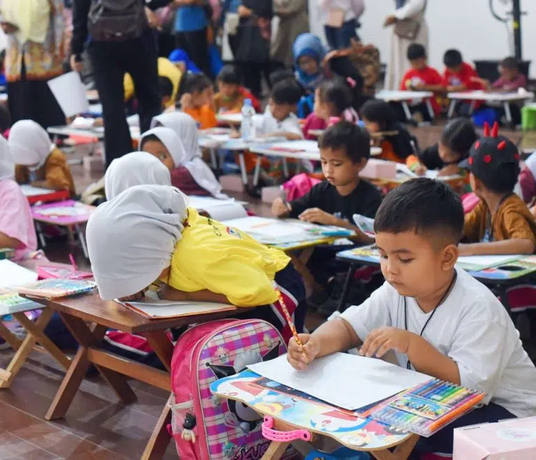 1st Day of Dahana 2025 SER WEEK with 500 Kids from Subang