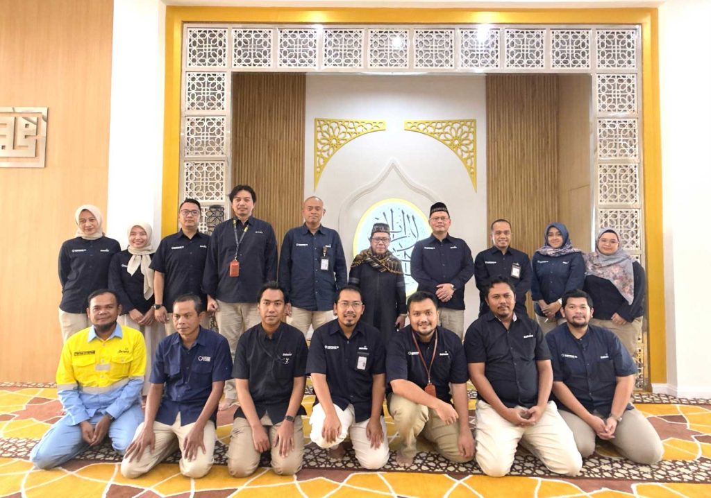 Dahana Berangkatkan Karyawan Berprestasi ke Tanah Suci