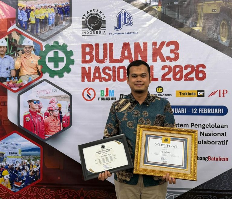 Dahana Awarded by PT Arutmin Indonesia for Brilliant Performance