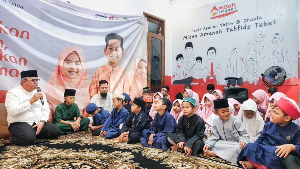 Dahana’s Operations Directorate Brings Joy to Orphans through DAHSYAT
